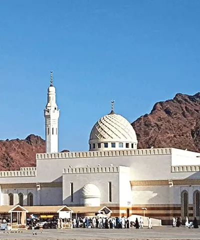 Budget Umrah Package 10 Nights